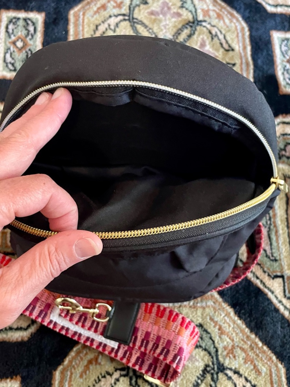 Tushbaby Black and Gold with Carrying Strap - Picture 3 of 4